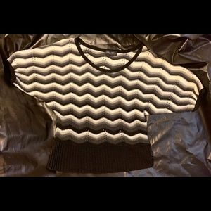Yarn Art Pullover Sweater Black, Gray, & White S/M